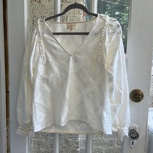 Beautiful lace Sezane blouse.